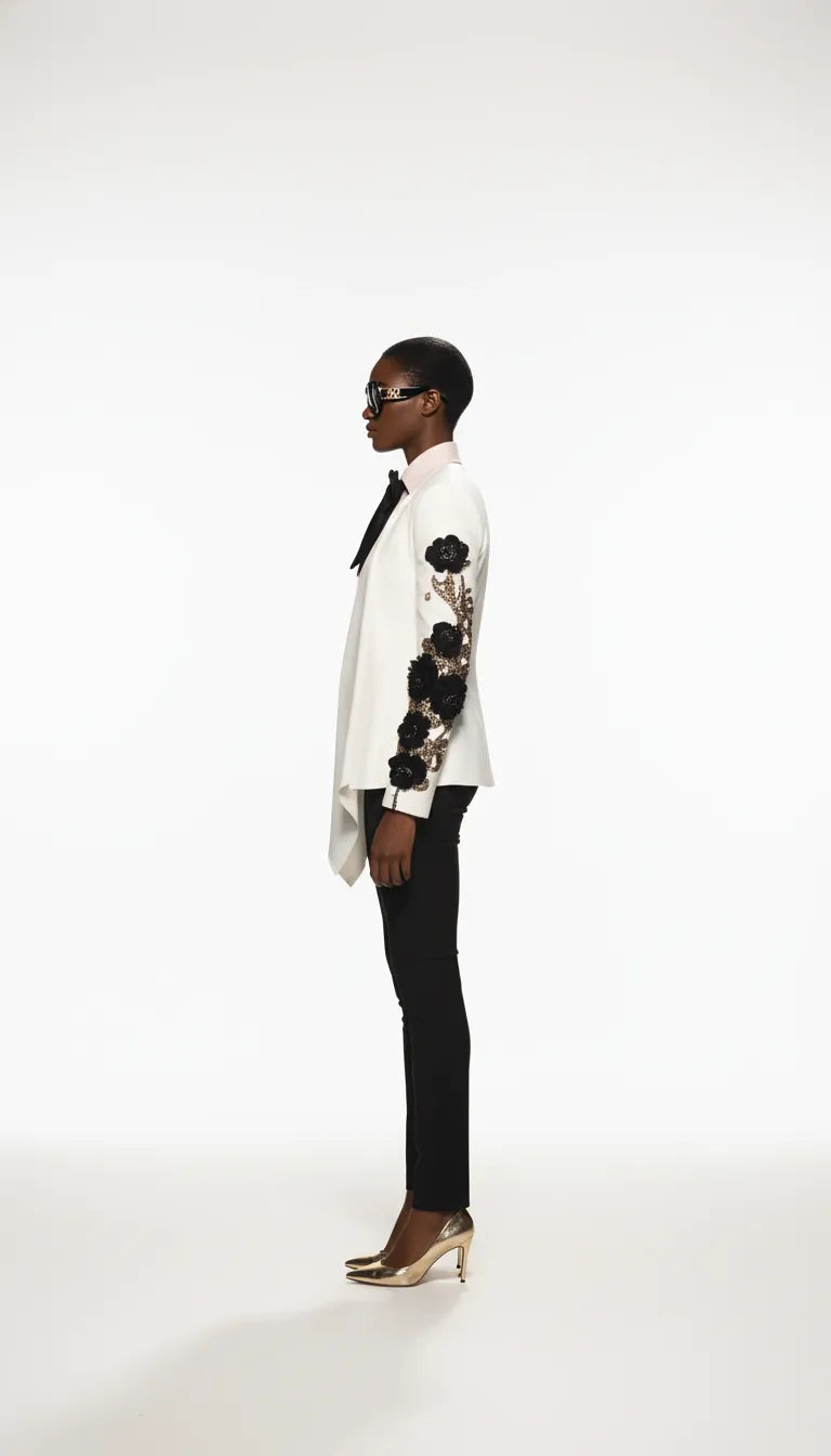 ENSEMBLE DE COSTUMES DIANA