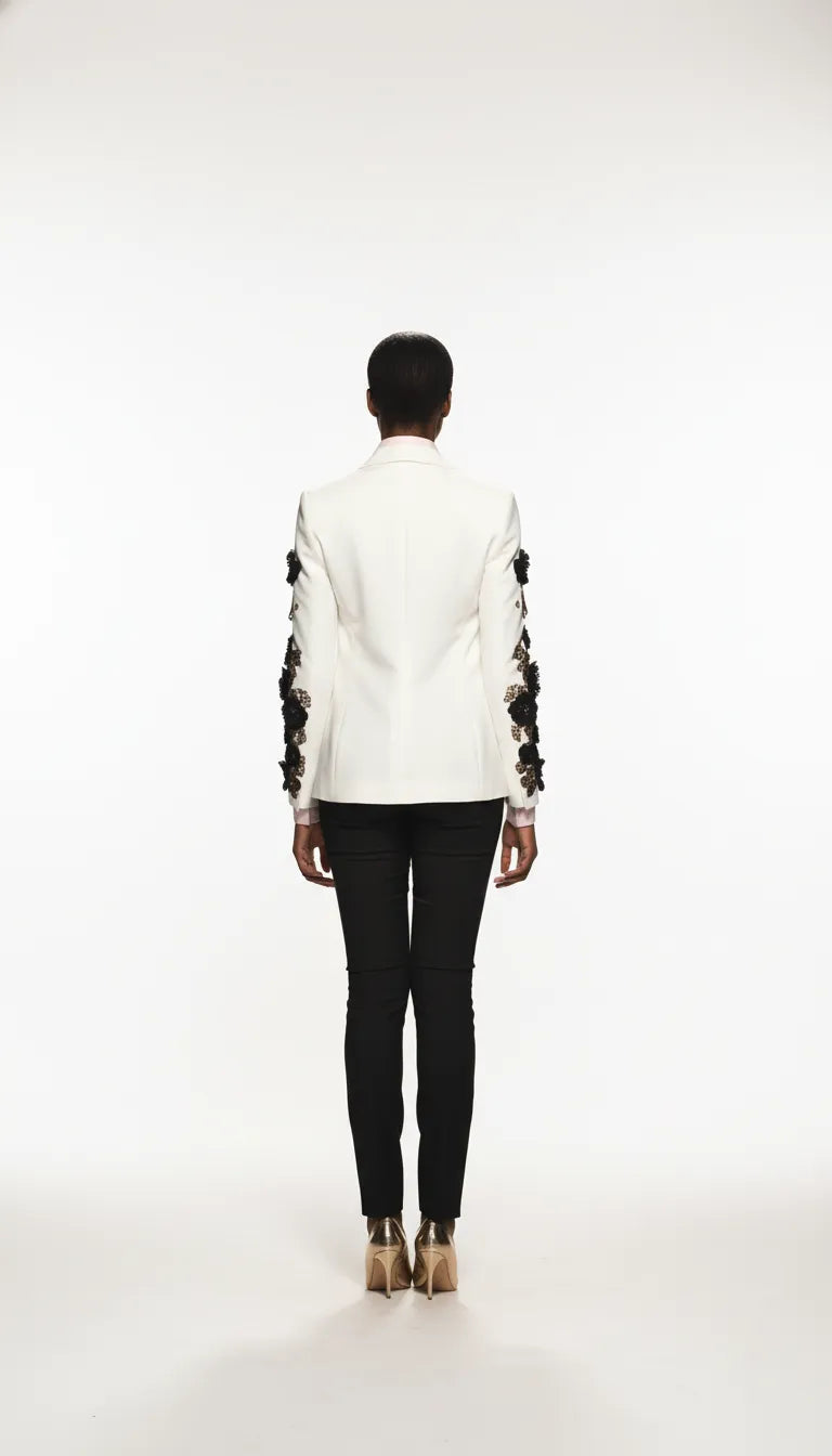 ENSEMBLE DE COSTUMES DIANA