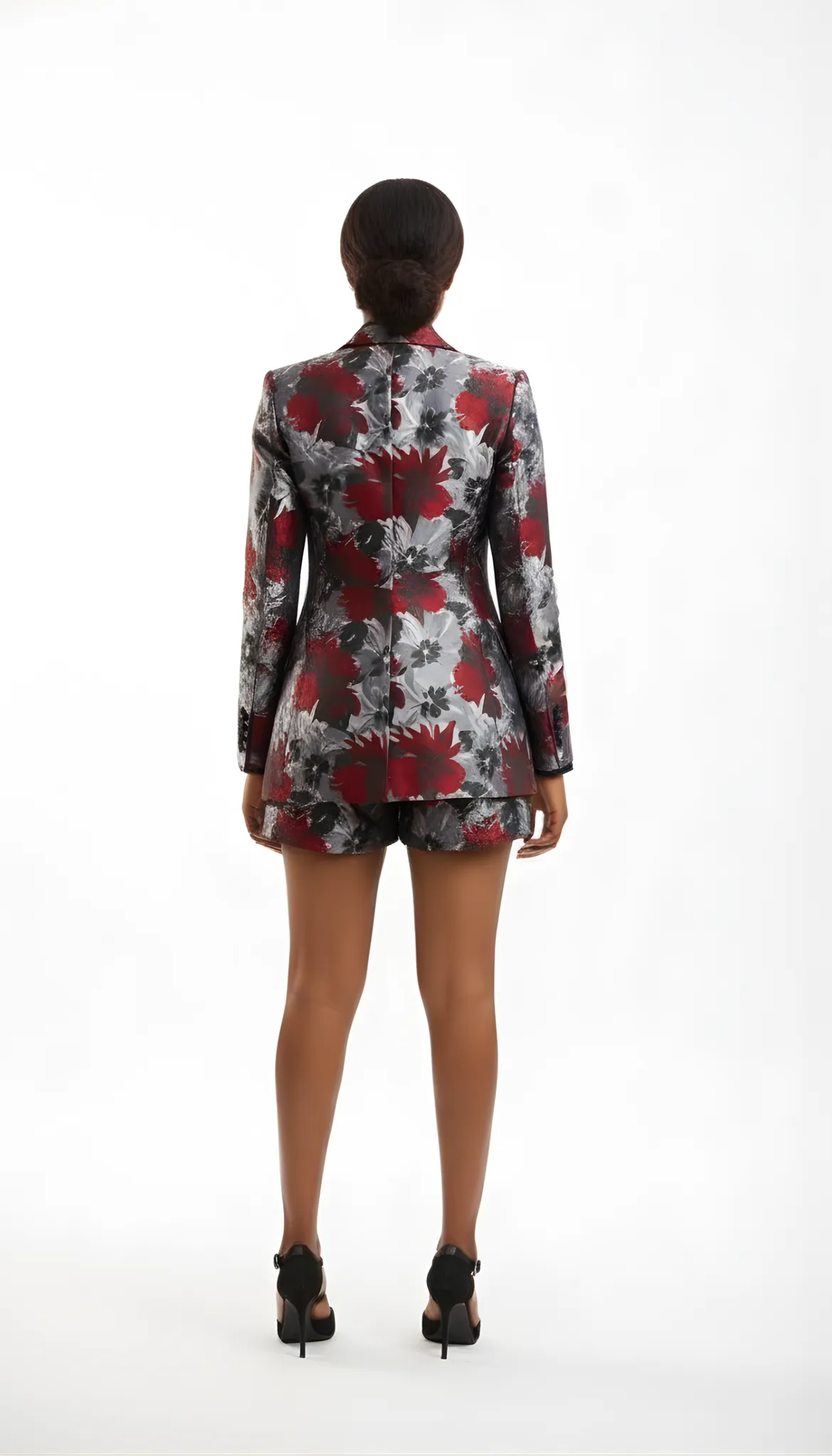 Akoma Ntoso Play N Suit